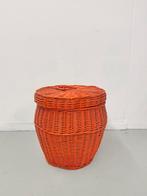 Oranje mand, Ophalen, Huis en Inrichting