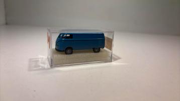 Volkswagen bus brekina 1.87 beschikbaar voor biedingen