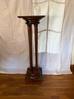 Antieke Notenhouten Piëdestal/Zuil met Cannelures, Ophalen, Gebruikt