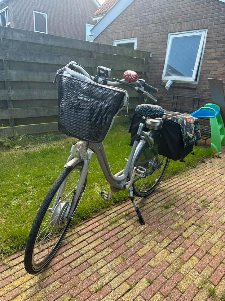 Sparta C3 e motion, (elektrisch fiets), Fietsen en Brommers, Elektrische fietsen, Gebruikt, Sparta, 51 tot 55 cm, 30 tot 50 km per accu