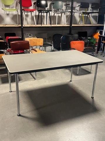 Gispen 515 tafel vintage buro Dutch Originals eettafel retro beschikbaar voor biedingen