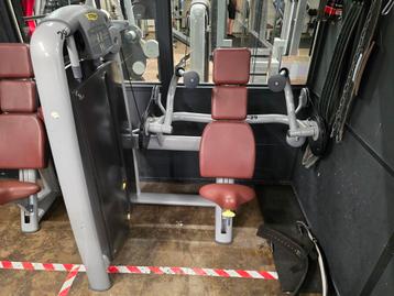 Technogym Tricep Extension  beschikbaar voor biedingen
