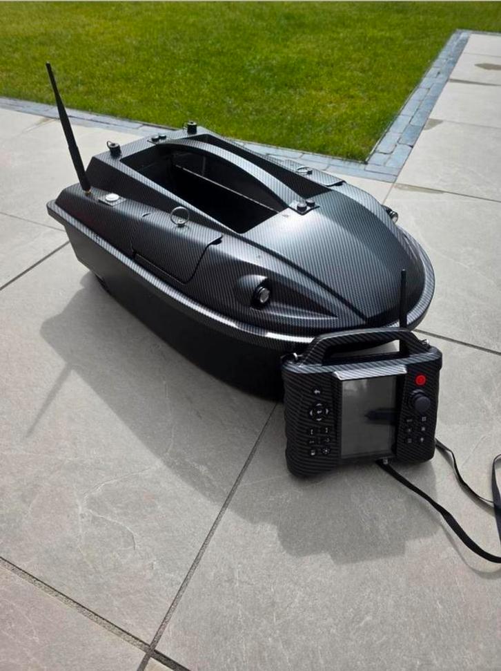 Voerboot met GPS,autopilot, dieptemeter geïntegreerd, Watersport en Boten, Hengelsport | Karpervissen, Zo goed als nieuw, Overige typen