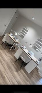 Manicure tafel te huur in Amstelveen