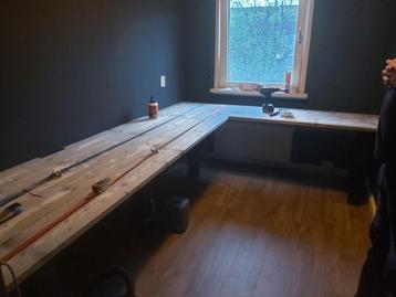 Steigerhouten Bureau (Zelfgemaakt) beschikbaar voor biedingen