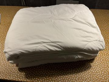 4 Seizoenen dekbed syndonfill microfiber 140 x 200 beschikbaar voor biedingen