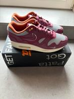 Nike air max 1 Patta Waves Maroon 44, Kleding | Heren, Schoenen, Ophalen of Verzenden, Zo goed als nieuw, Overige kleuren