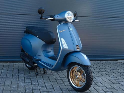 Vespa Primavera Officina 8 nieuw special edition 2025 45km, Fietsen en Brommers, Brommers | Vespa