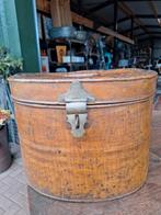 Brocante ijzeren hoedendoos, Ophalen of Verzenden