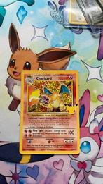Charizard 4/102 Celebrations, Hobby en Vrije tijd, Verzamelkaartspellen | Pokémon, Ophalen of Verzenden, Zo goed als nieuw, Losse kaart