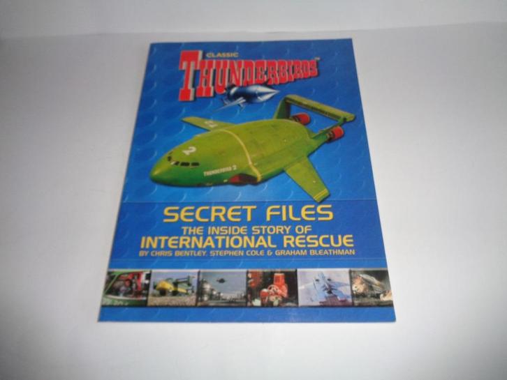 Oude Carlton Thunderbirds Secret Files Boek, uit 2003, Verzamelen, Film en Tv, Zo goed als nieuw, Tv, Gebruiksvoorwerp, Ophalen of Verzenden