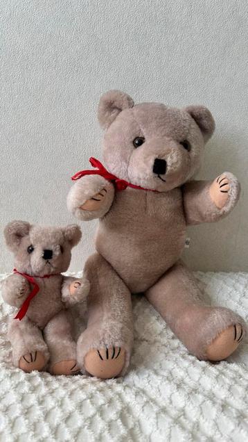 J.C.J. Haans Teddybeer - Set van 2 beschikbaar voor biedingen