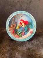 Disney Ariel collectible bord van animator classic, Ophalen of Verzenden, Pocahontas of Kl. Zeemeermin, Zo goed als nieuw, Servies