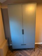 Grijze kledingkast met lade - Zo goed als nieuw, Ophalen, Overige materialen, 200 cm of meer, 50 tot 100 cm