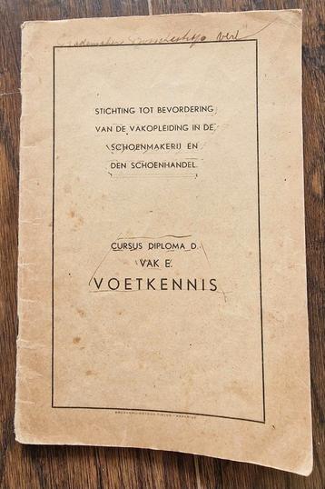 Voetkennis Boekje - Schoenmakerij beschikbaar voor biedingen