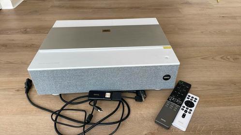 BenQ V7000i 4K Ultra Short Throw Laserprojector, Audio, Tv en Foto, Beamers, Zo goed als nieuw, LED, Ultra HD (4K), Ophalen of Verzenden
