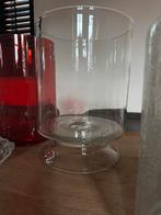 Grote glazen vaas op voet, Overige kleuren, Ophalen of Verzenden, Minder dan 50 cm, Glas