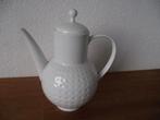 wit porselein Arzberg model 2375 golfbal theepot 24 cm 1960, Overige typen, Ophalen of Verzenden, Zo goed als nieuw, Overige stijlen