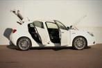 Alfa Romeo Giulietta 1.4 Turbo Multi AIR 2011 Wit, Auto's, Alfa Romeo, Voorwielaandrijving, Euro 5, Zwart, 4 cilinders