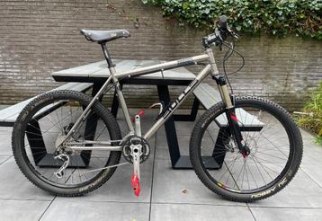 Bulls tirone 1 titanium Mountainbike maat 52 in goede staat