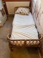 Leuk Rotan bed 80x180, Kinderen en Baby's, Kinderkamer | Bedden, Ophalen, 85 tot 100 cm, Gebruikt, Matras