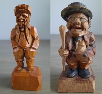 2 mannetjes houtsnijwerk 8,5 cm beschikbaar voor biedingen