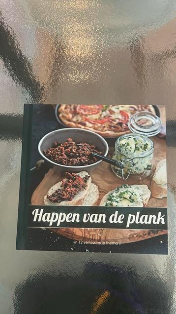 Kookboek Happen van de plank beschikbaar voor biedingen