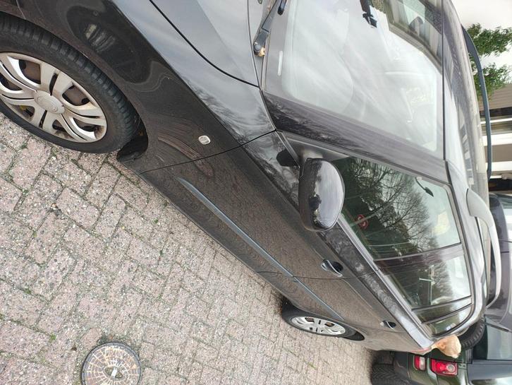 Skoda Fabia 1.6 TDI 66KW Combi 2012 Zwart, Auto's, Skoda, Particulier, Fabia, ABS, Airbags, Airconditioning, Alarm, Centrale vergrendeling