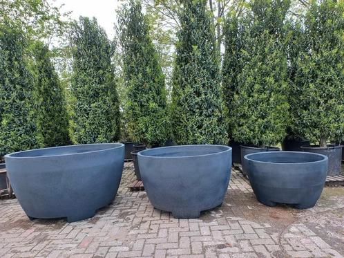 Megalos plantenbakken potten sierpotten rond, Tuin en Terras, Bloempotten, Zo goed als nieuw, Binnen, Tuin, Rond, Ophalen