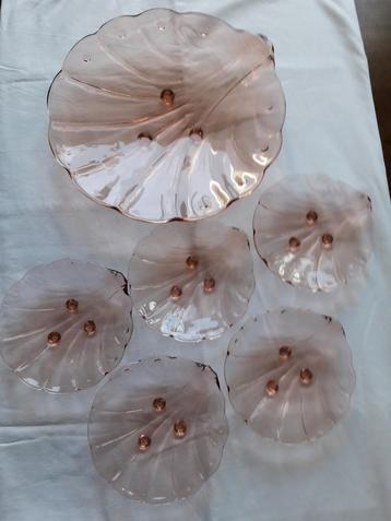 Art deco rosé glas serveerschaal en 5 kleine August Walther  beschikbaar voor biedingen