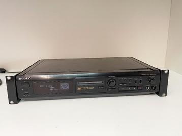 SONY MDS-JE500 Mini Disc speler(Speelt wel af,neemt niet ) beschikbaar voor biedingen