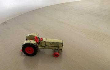 Siku tractor V 287 beschikbaar voor biedingen