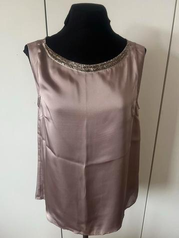 Elegante Top met kraaltjes beschikbaar voor biedingen