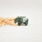 Mosagaat nijlpaard edelsteen carving agaat beeldje groen, Ophalen of Verzenden