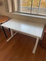 IKEA SKARSTA zit/sta bureau — 120x70 cm – verstelbaar, Huis en Inrichting, Ophalen, In hoogte verstelbaar, Zo goed als nieuw, Bureau
