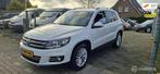 Volkswagen Tiguan 1.4 TSI Sport&Style, Auto's, Voorwielaandrijving, Euro 5, Zwart, 4 cilinders