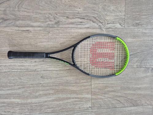 Wilson Blade 101L v7.0 tennisracket – goede staat, Sport en Fitness, Tennis, Zo goed als nieuw, Racket, Wilson, L3, Ophalen