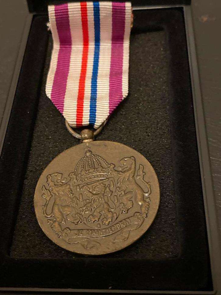 Herinneringsmedaille Vredesoperaties, Verzamelen, Militaria | Algemeen, Overige soorten, Lintje, Medaille of Wings, Nederland