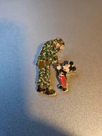 Disney pin mickey army zeldzaam, Verzamelen, Speldjes, Pins en Buttons, Figuurtje, Ophalen of Verzenden, Zo goed als nieuw