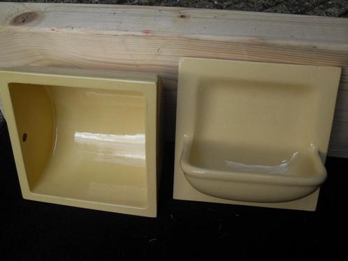 Ouderwets Zeepbakje / Toiletrol houder, Doe-het-zelf en Verbouw, Sanitair, Nieuw, Toilet, Steen, Ophalen of Verzenden