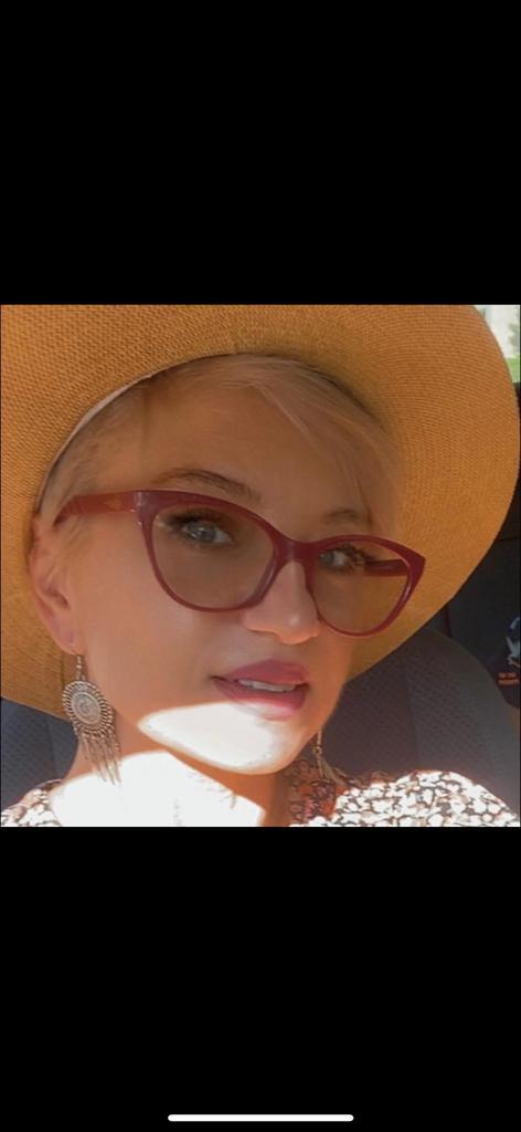 Gediplomeerde schoonheidsspecialiste zoekt werk – Leerdam, Vacatures, Vacatures | Uiterlijke verzorging, MBO, Vanaf 10 jaar, Tijdelijk contract