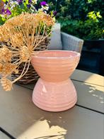 Roze vaas aparte vorm, Rond, Ophalen of Verzenden, Zo goed als nieuw, Minder dan 25 cm