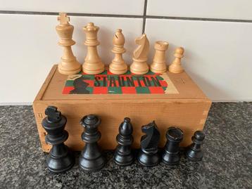 Vintage Staunton Schaakset met Doos - Koningshoogte 7cm.  An beschikbaar voor biedingen