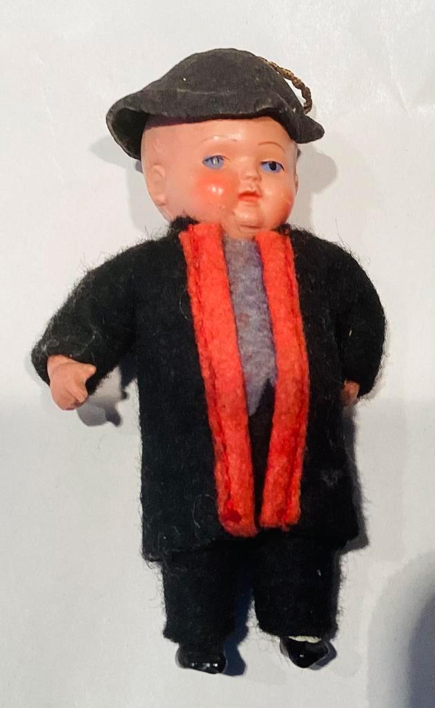 Zeer Zeldzaam oud celluloid Schildpad pastoor popje, Antiek en Kunst, Antiek | Speelgoed, Ophalen