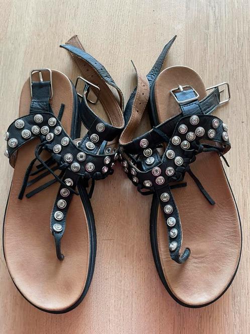 Inuovo leren sandaal / slipper maat 38 nieuw leer dikke zool, Kleding | Dames, Schoenen, Zo goed als nieuw, Sandalen of Muiltjes