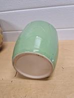 bloempot groen aardewerk, Tuin en Terras, Bloempotten, Ophalen of Verzenden, 'T Olde Gre-j, Info@toldegrej.nl, Endepoelstraat 20f Didam