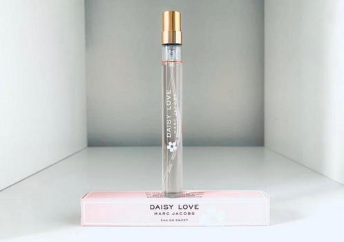 Marc Jacobs, Daisy Love Eau So Sweet☀️🌷☀️, Sieraden, Tassen en Uiterlijk, Uiterlijk | Parfum, Nieuw, Ophalen of Verzenden