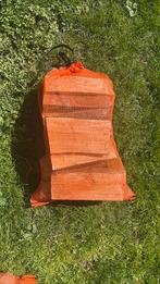 Te koop haard of kachelhout, Tuin en Terras, Haardhout, Minder dan 3 m³, Ophalen of Verzenden, Overige houtsoorten, Blokken