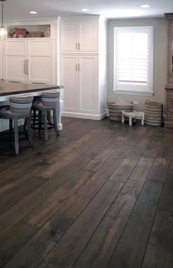 EIKEN VLOER, BARNWOOD TWINFLOOR BLACK COFFEE KANT & KLAAR! beschikbaar voor biedingen