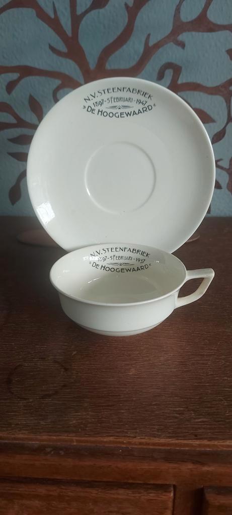 Kop en schotel steenfabriek de Hoogewaard, Antiek en Kunst, Antiek | Servies los, Ophalen of Verzenden